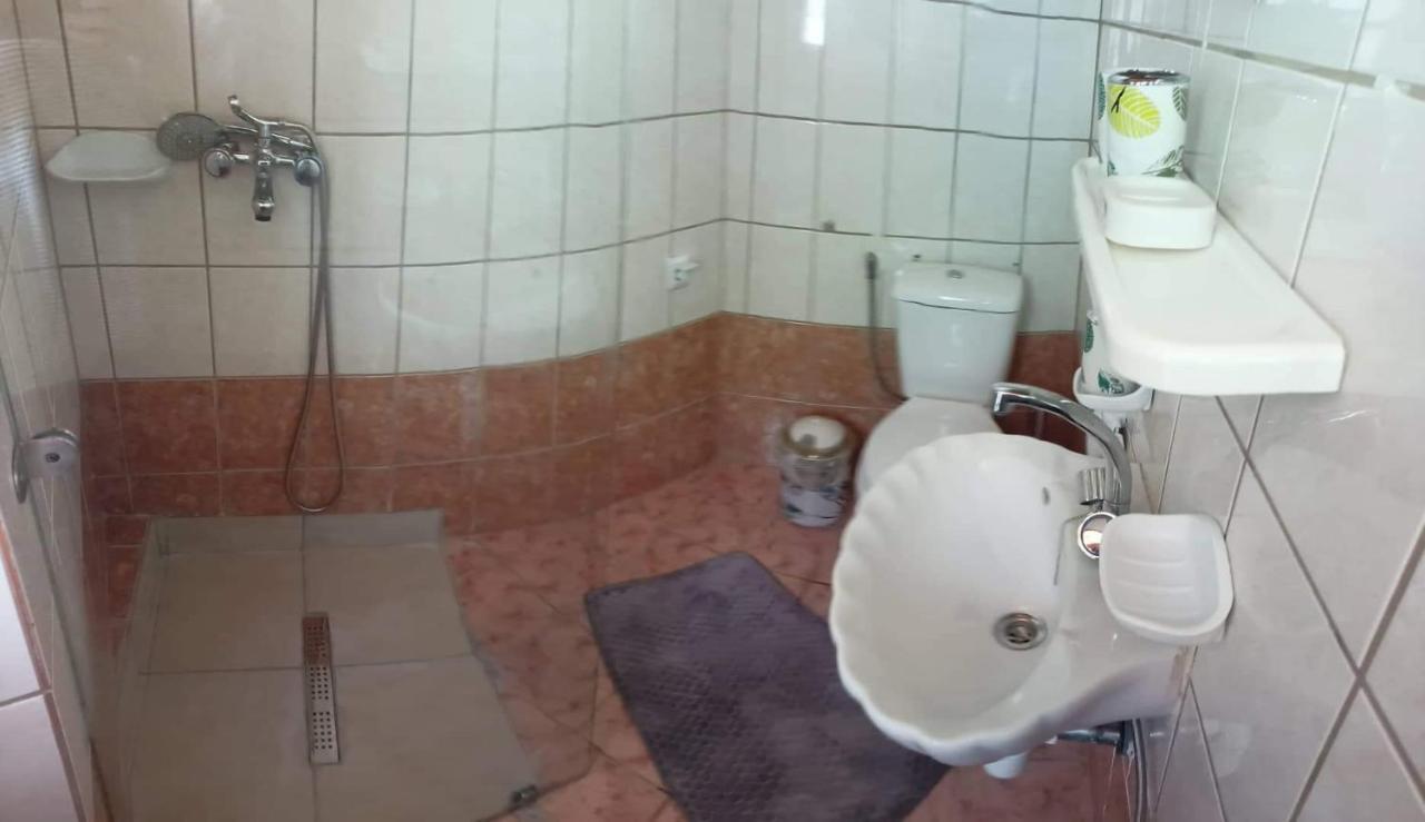Ανδρομέδα: Παραδοσιακό Κατάλυμμα Villa ปาปิงโก ภายนอก รูปภาพ
